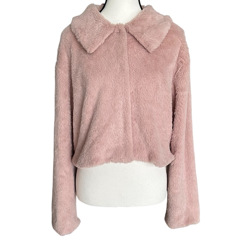 Women's Light‎ Pink Faux Fur Cropped Jacket Medium